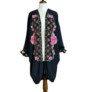 Paparazzi black open cardigan with bold embroidery S/M